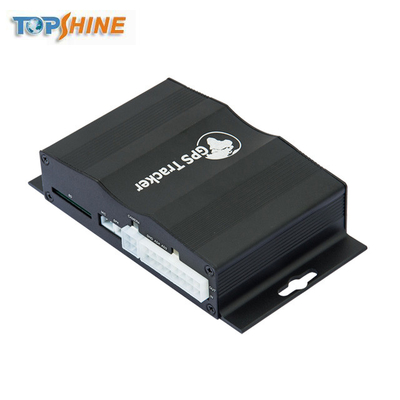 Couper le moteur Remote GPS Vehicle Tracker avec relais et 1000mAh / 4.2V batterie de secours